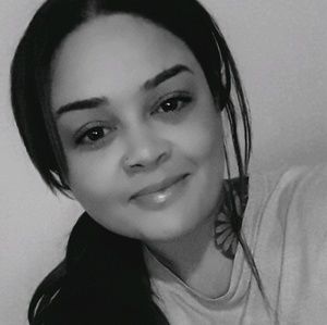 Meet your Posher, Jillian